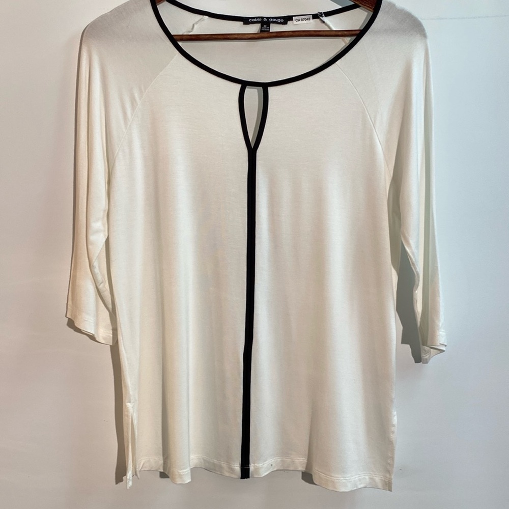 Cable & gauge - 3/4 sleeve women’s blouse. Size M